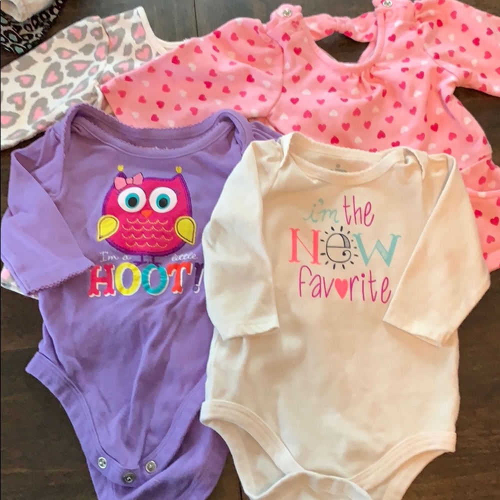 0-3top bundle - two Valentine’s Day tops!